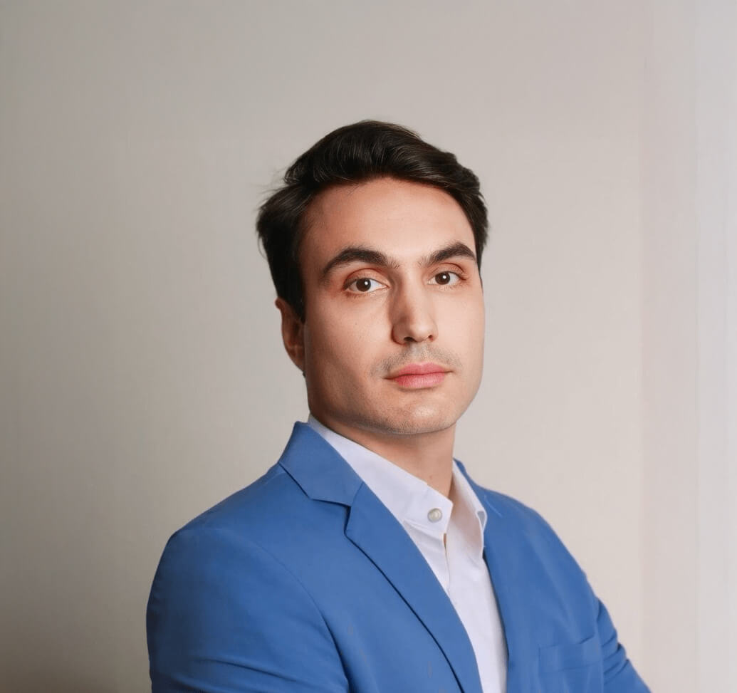 Dr. Romulo Varella